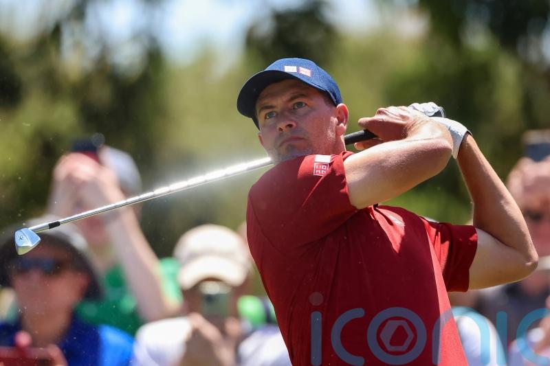 Adam Scott equals course record to share halfway lead at Australian Open