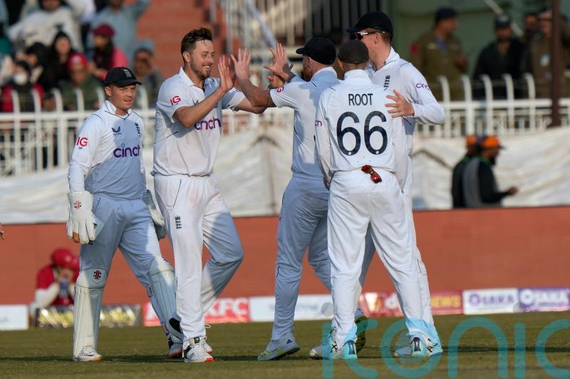 Aggressive England clinch thrilling first-Test win over Pakistan