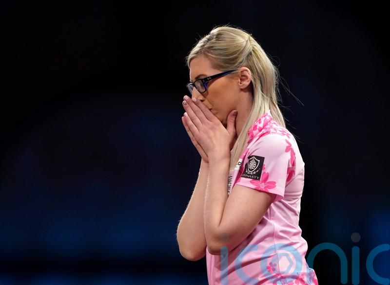 Fallon Sherrock pays price for missed doubles in World Championship defeat