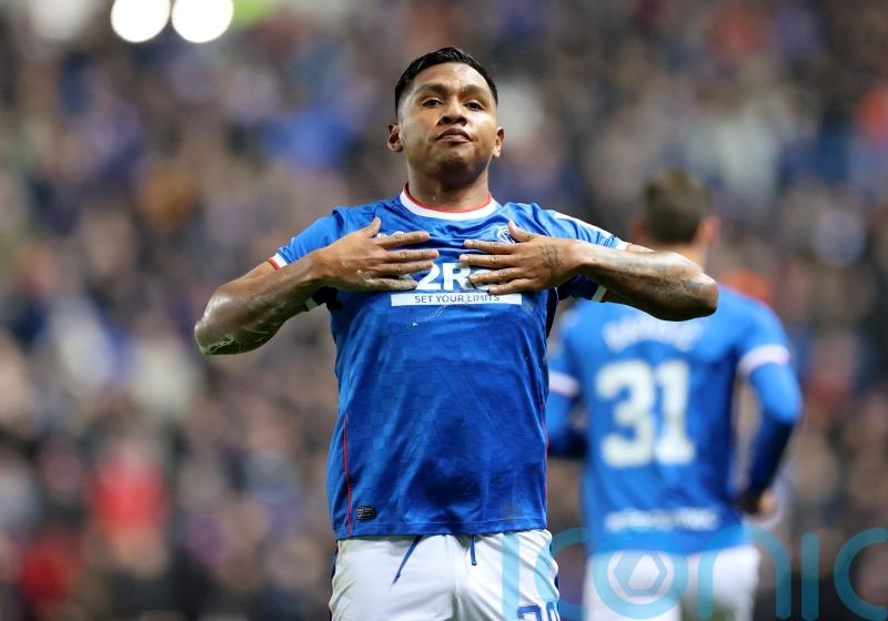 Rangers cruise to victory over Motherwell