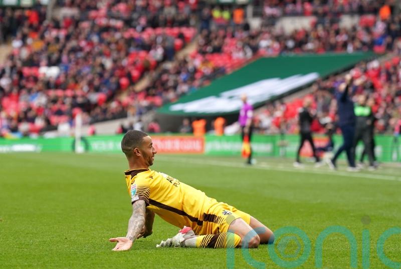 Craig Eastmond heaps misery on Gillingham with late Sutton winner