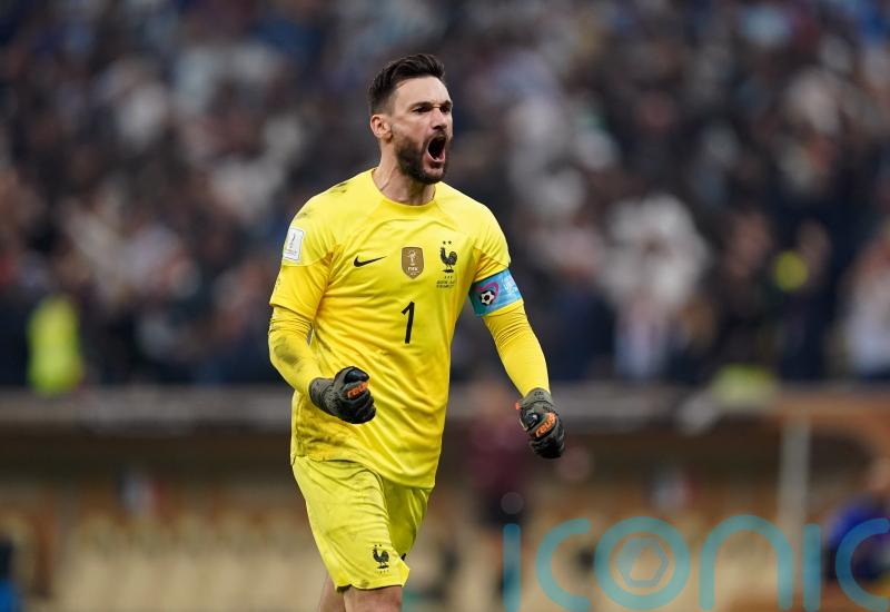 Hugo Lloris&rsquo; career speaks for itself &ndash; Antonio Conte backs Tottenham goalkeeper