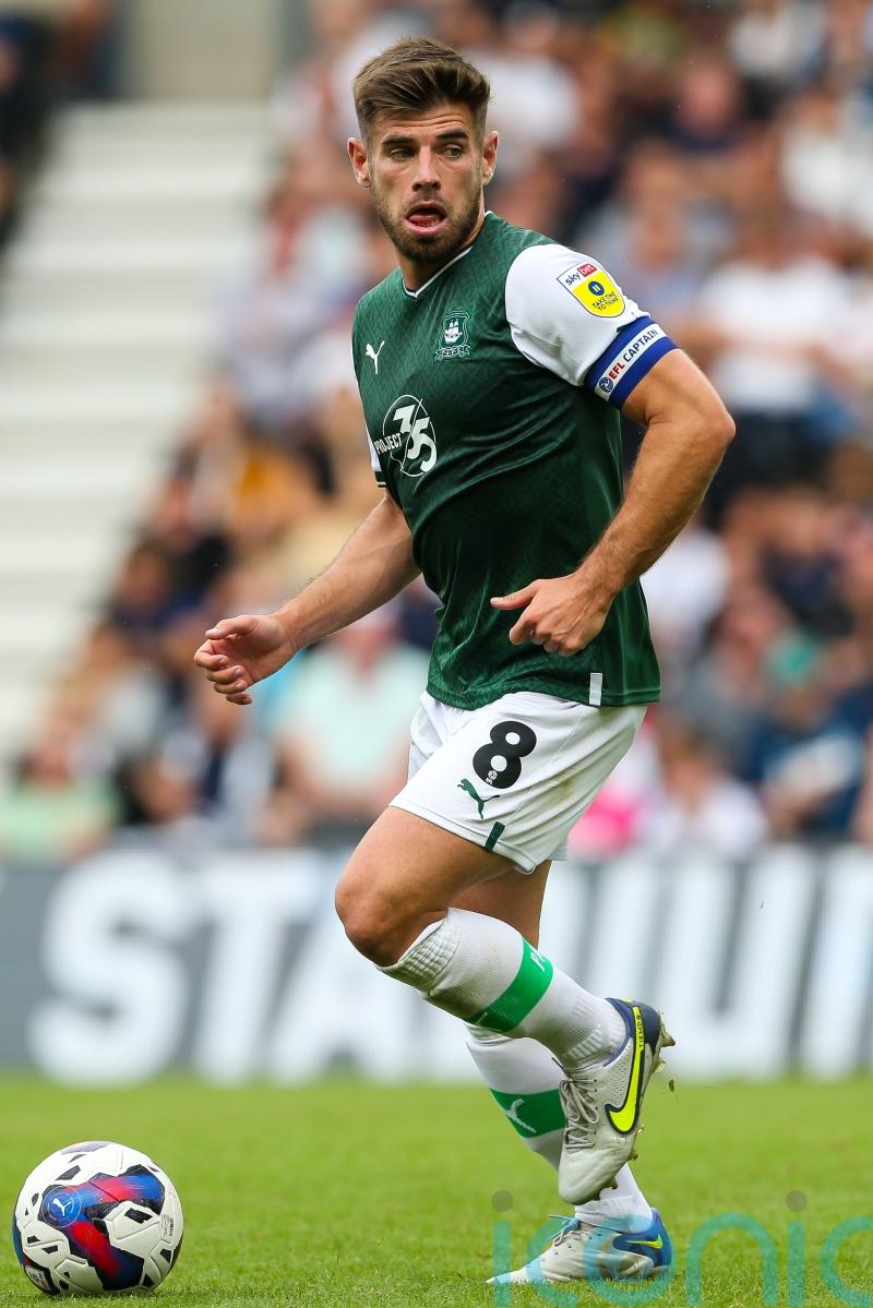 Plymouth extend lead at top despite draw at Bolton