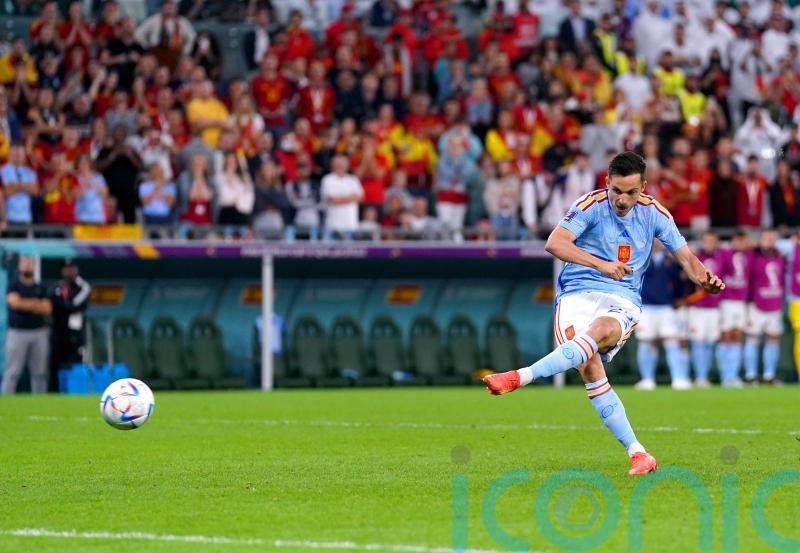 Wolves agree deal for Spain and Paris St Germain midfielder Pablo Sarabia