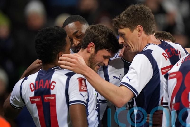 West Brom cruise into FA Cup fourth round with comfortable win over Chesterfield