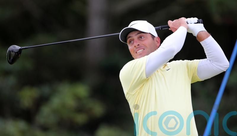 Francesco Molinari rediscovers form to claim share of lead in Abu Dhabi