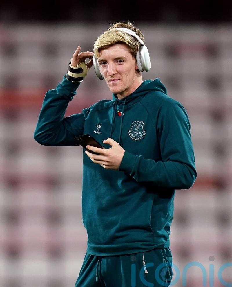 Anthony Gordon misses training again as Everton future increasingly in doubt