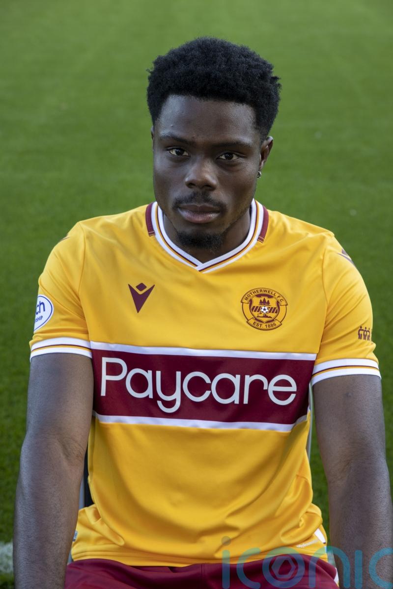 Justin Amaluzor and Ryan Glover on target as Aldershot beat Dorking