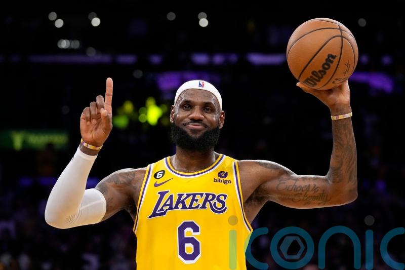 LeBron James snatches NBA career scoring record from Kareem Abdul-Jabbar