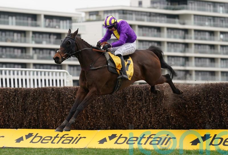 Zanza records landmark success for PhIlip Hobbs in Denman Chase