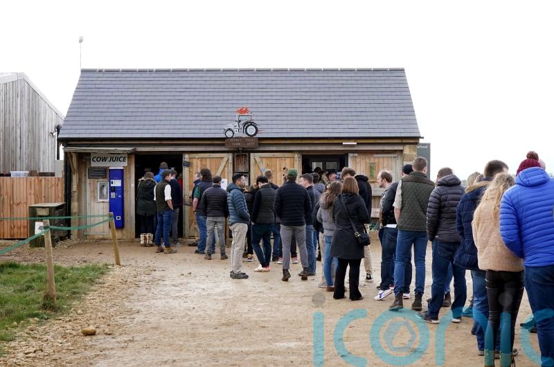 Crowds flock to Jeremy Clarkson&rsquo;s Diddly Squat farm shop on reopening 