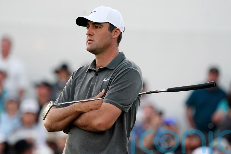 Scottie Scheffler wins WM Phoenix Open again to regain world number one spot