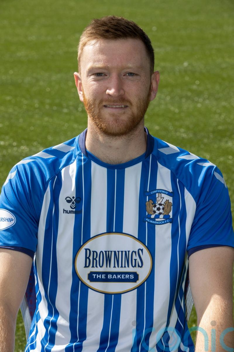 Eastleigh climb above opponents Dagenham with early penalty