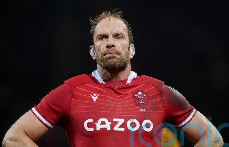 Alun Wyn Jones admits Wales strike a possibility but would be &lsquo;very last option&rsquo;