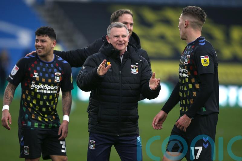 Mark Robins praises &lsquo;fantastic&rsquo; Coventry after rout of struggling Huddersfield