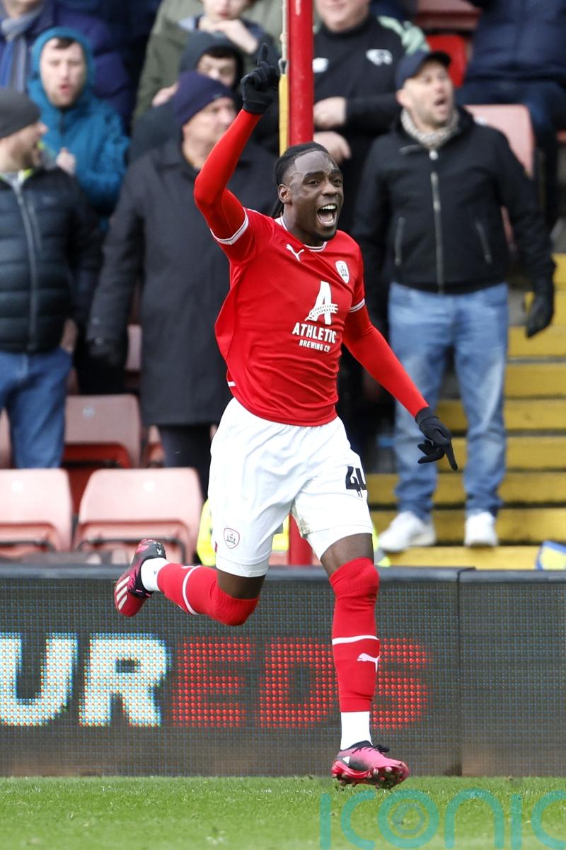 Devante Cole on target as Barnsley return to winning ways against Portsmouth