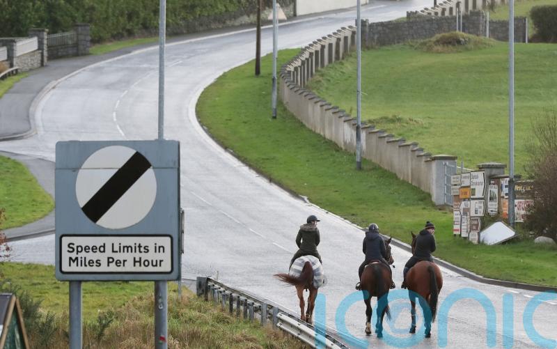Non-Irish nationals in Ireland will not need UK visa waiver to cross border