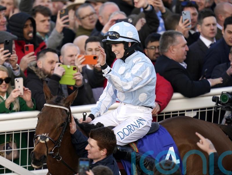 Honeysuckle brings the house down with emotional victory