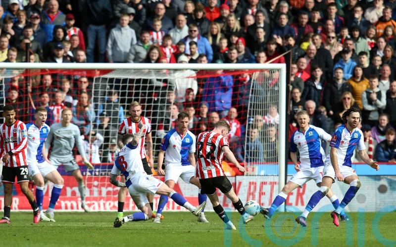 Last-gasp Tommy Doyle stunner sends Sheffield United into FA Cup semi-finals