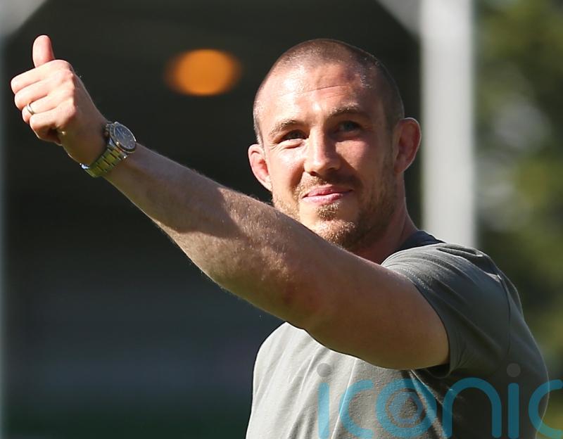 Central contracts for England players would ease burden on clubs &ndash; Mike Brown