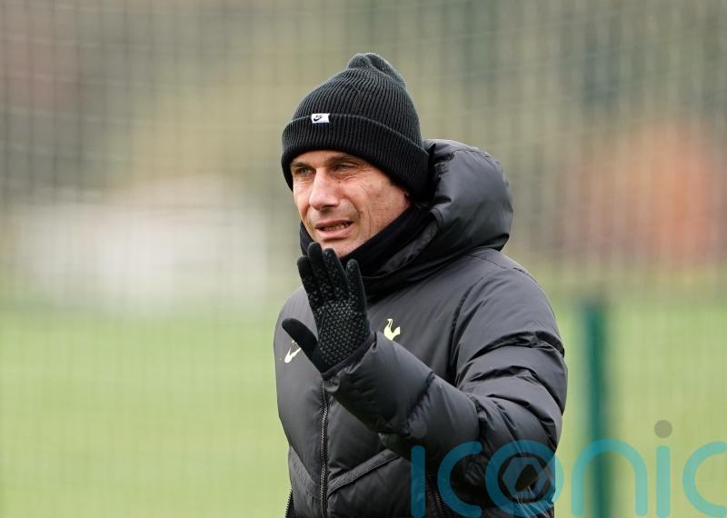 Fabio Paratici does not want manager speculation to distract Tottenham&rsquo;s players