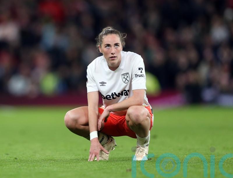 West Ham&rsquo;s Lucy Parker hits out at club over lack of London Stadium game