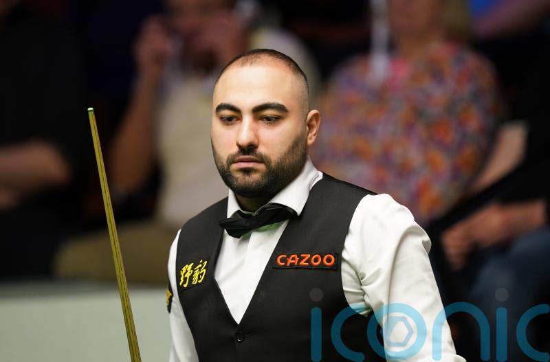 Hossein Vafaei tells Ronnie O&rsquo;Sullivan to &lsquo;play like a man&rsquo; in Crucible clash