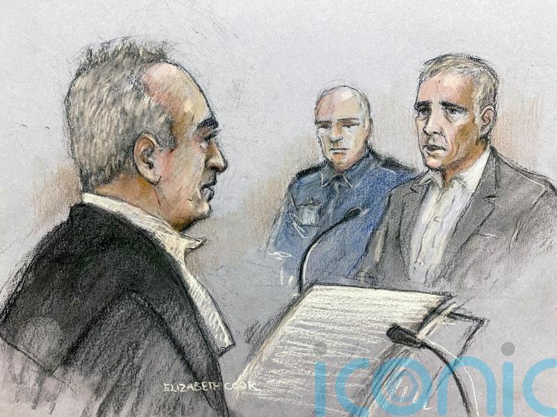 Leo Varadkar: SF not &lsquo;guilty by association&rsquo; with Dowdall but should back court