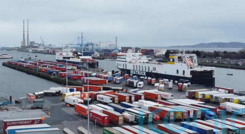 Minister raises climate and housing concerns about Dublin Port expansion