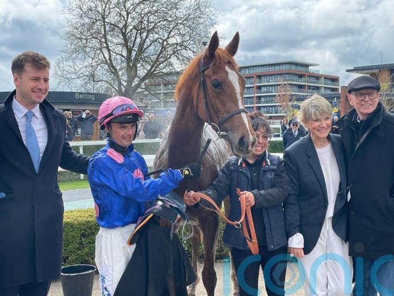 Gather Ye Rosebuds aiming to bloom in Classic trial