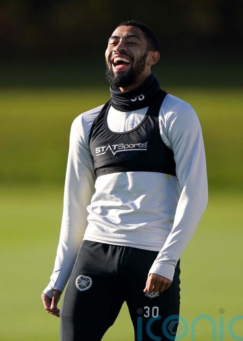 Steven Naismith hopes Josh Ginnelly&rsquo;s Hearts success will convince him to stay