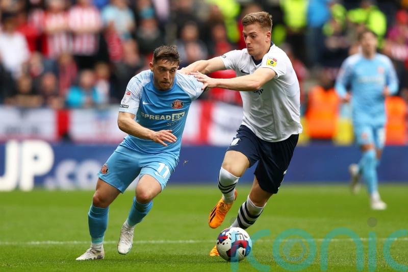 Sunderland clinch play-off date against Luton after victory away to Preston