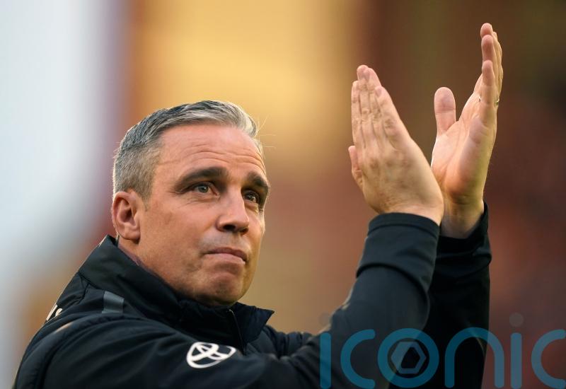 Michael Duff looking for Barnsley &lsquo;hero&rsquo; as Tykes chase Championship return