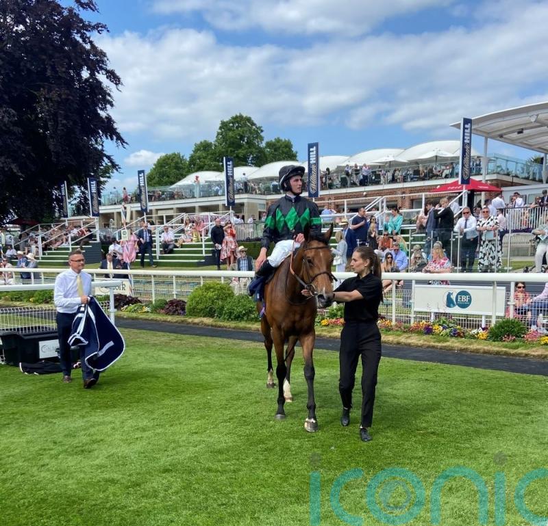 River Of Stars prevails in Bronte Cup battle