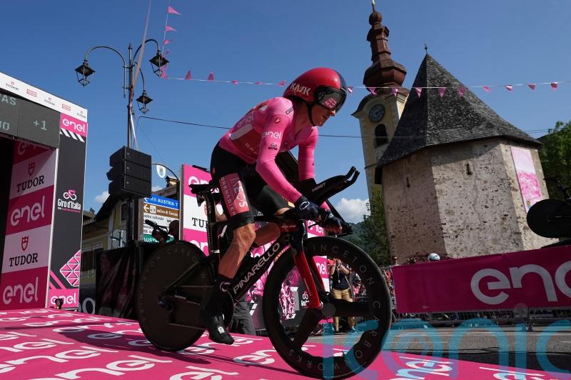 Geraint Thomas loses Giro d&rsquo;Italia lead to Primoz Roglic on penultimate stage