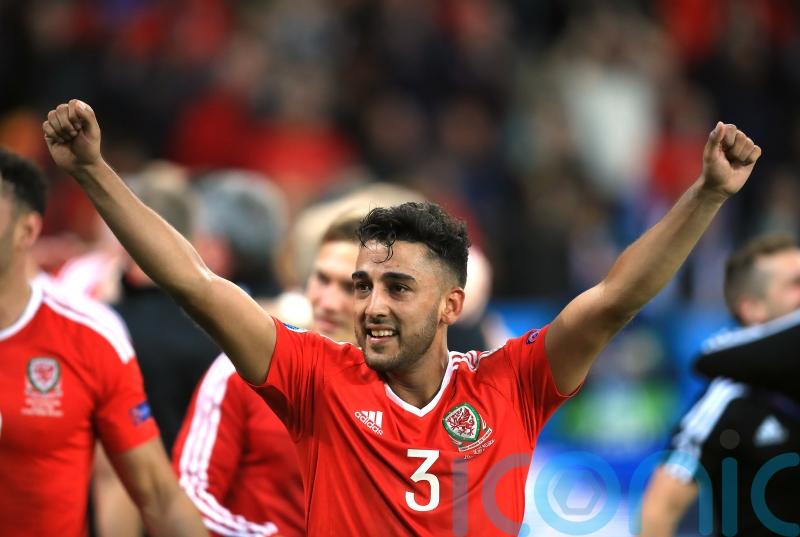 Former Wrexham defender Neil Taylor warns club to avoid &lsquo;circus&rsquo; over signings
