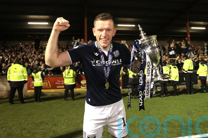 Lee Ashcroft excited about Premiership challenge after signing new Dundee deal