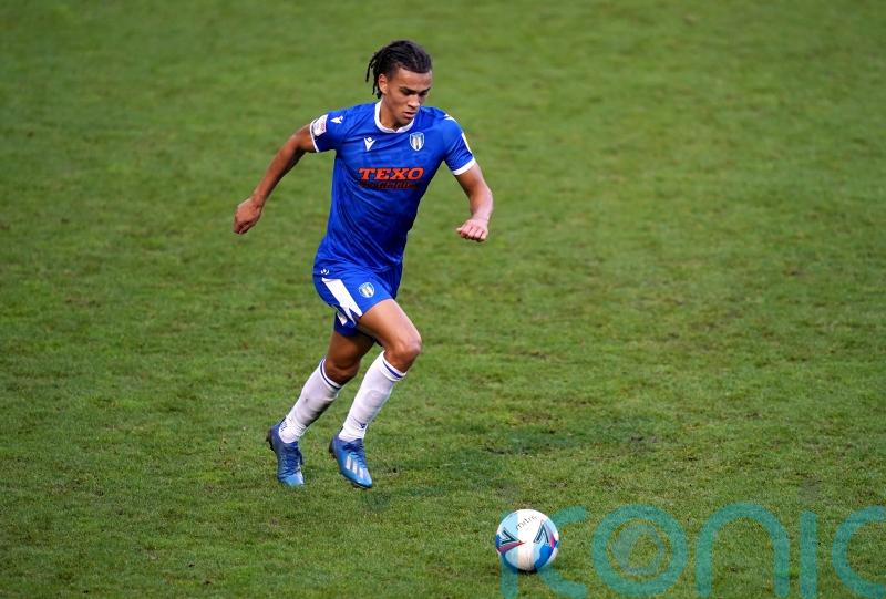 Livingston sign Harrogate full-back Miles Welch-Hayes