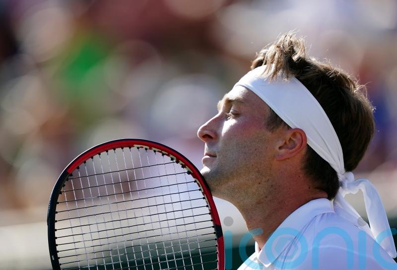 British hopes over in men&rsquo;s singles after Liam Broady loses to Denis Shapovalov