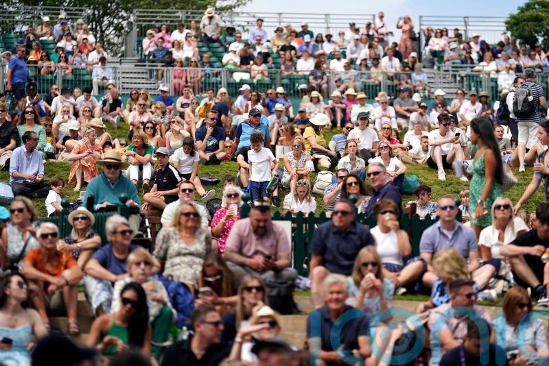 Tennis fans &lsquo;frustrated&rsquo; at Wimbledon matches being suspended overnight