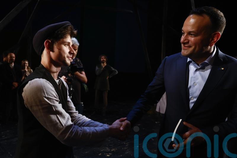 Leo Varadkar meets Ukrainian actor in Kyiv after Dublin assault