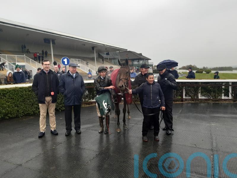 Emily Dickinson drops in trip seeking Curragh Cup glory