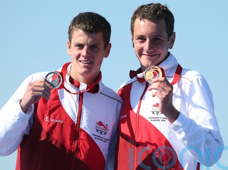 On this day in 2014: Alistair Brownlee beats brother Jonny to Commonwealth gold