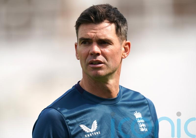James Anderson named in unchanged England side for fifth Ashes Test