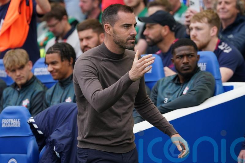 The kids are alright for Ruben Selles as Reading shock Millwall