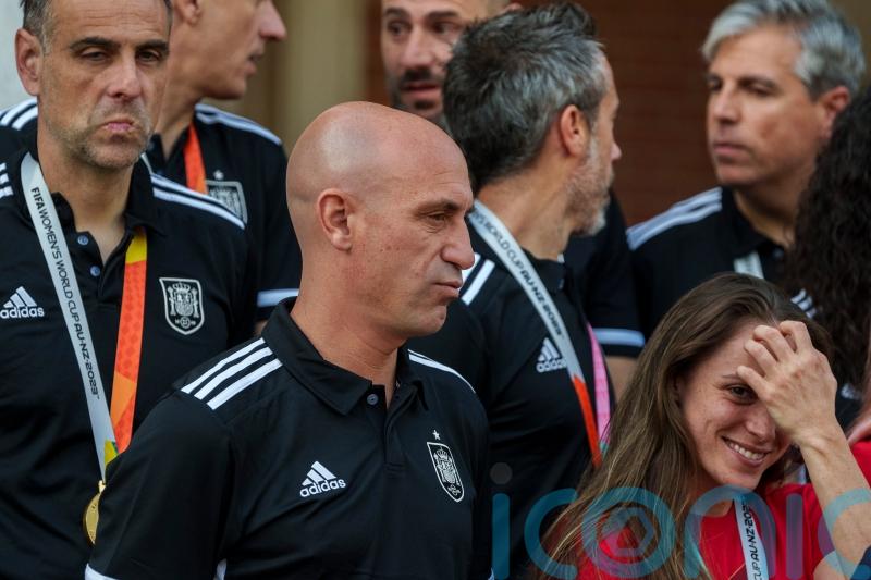 FIFPRO calls for FIFA to investigate Spanish football chief&rsquo;s kiss at World Cup