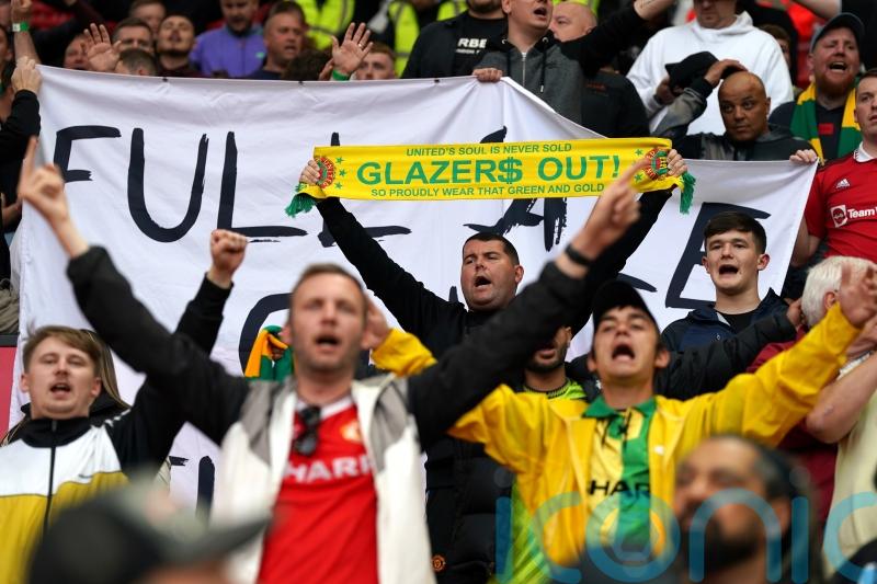 Manchester United fans protest against Glazers&rsquo; ownership during mass sit-in