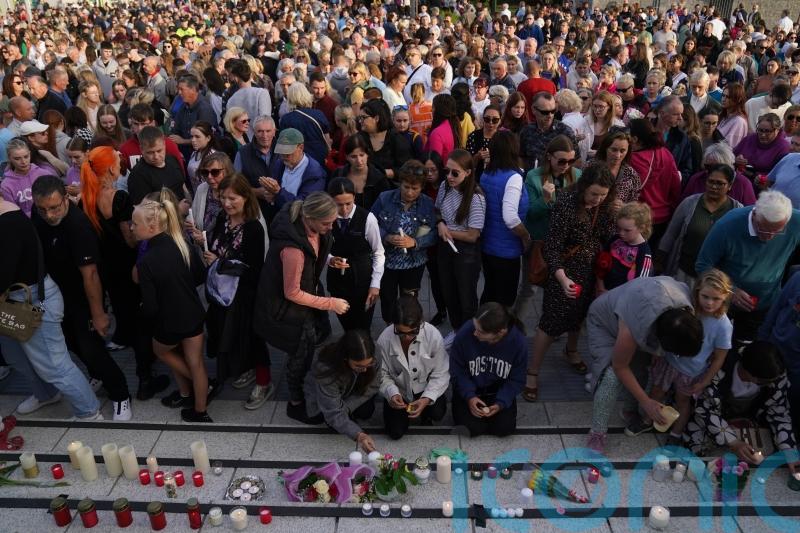 Hundreds attend vigil in memory of four young people killed in Clonmel crash