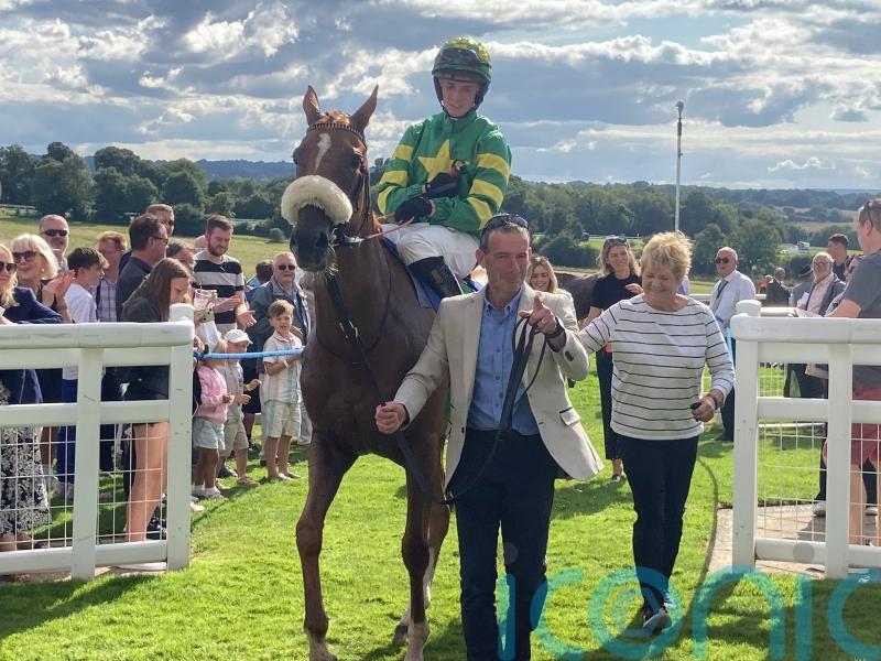 Jubilant scenes at Epsom as teenager Coonan powers to victory with Belgoprince