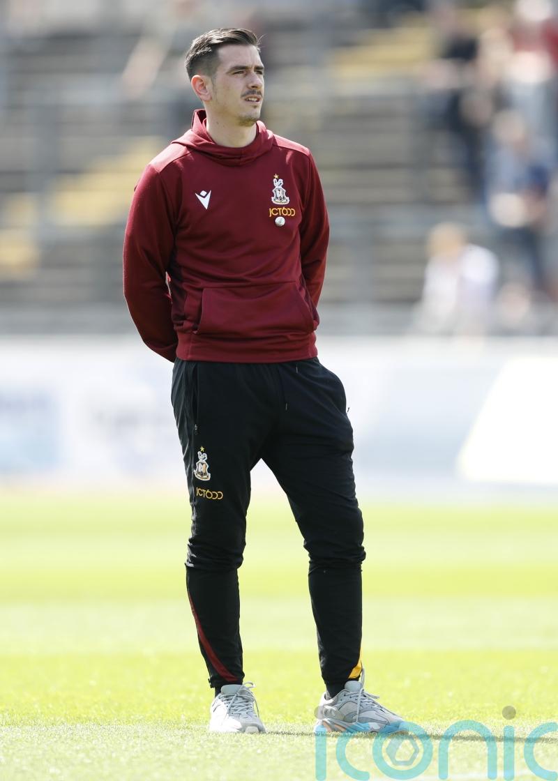 Jamie Walker rescues point for Bradford against Harrogate